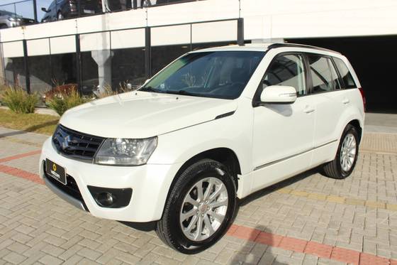 SUZUKI GRAND VITARA 2.0 4X4 16V GASOLINA 4P AUTOMÁTICO SUZUKI GRAND VITARA 2.0 4X4 16V GASOLINA 4P AUTOMÁTICO
